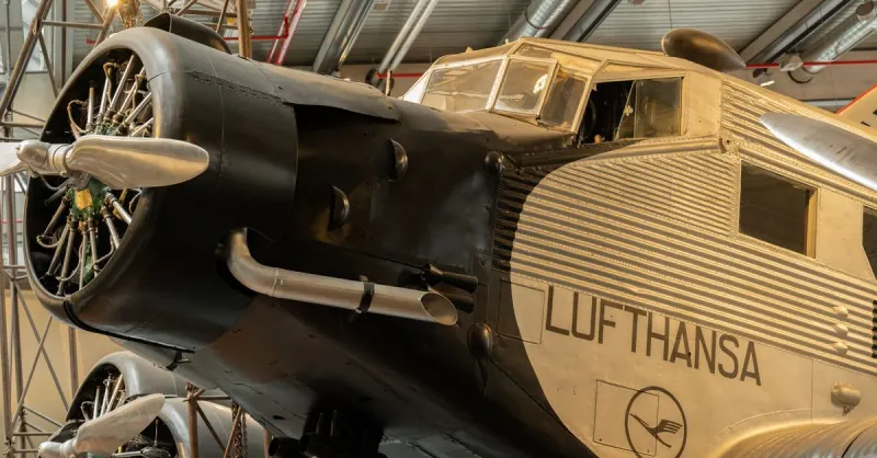 JU 52