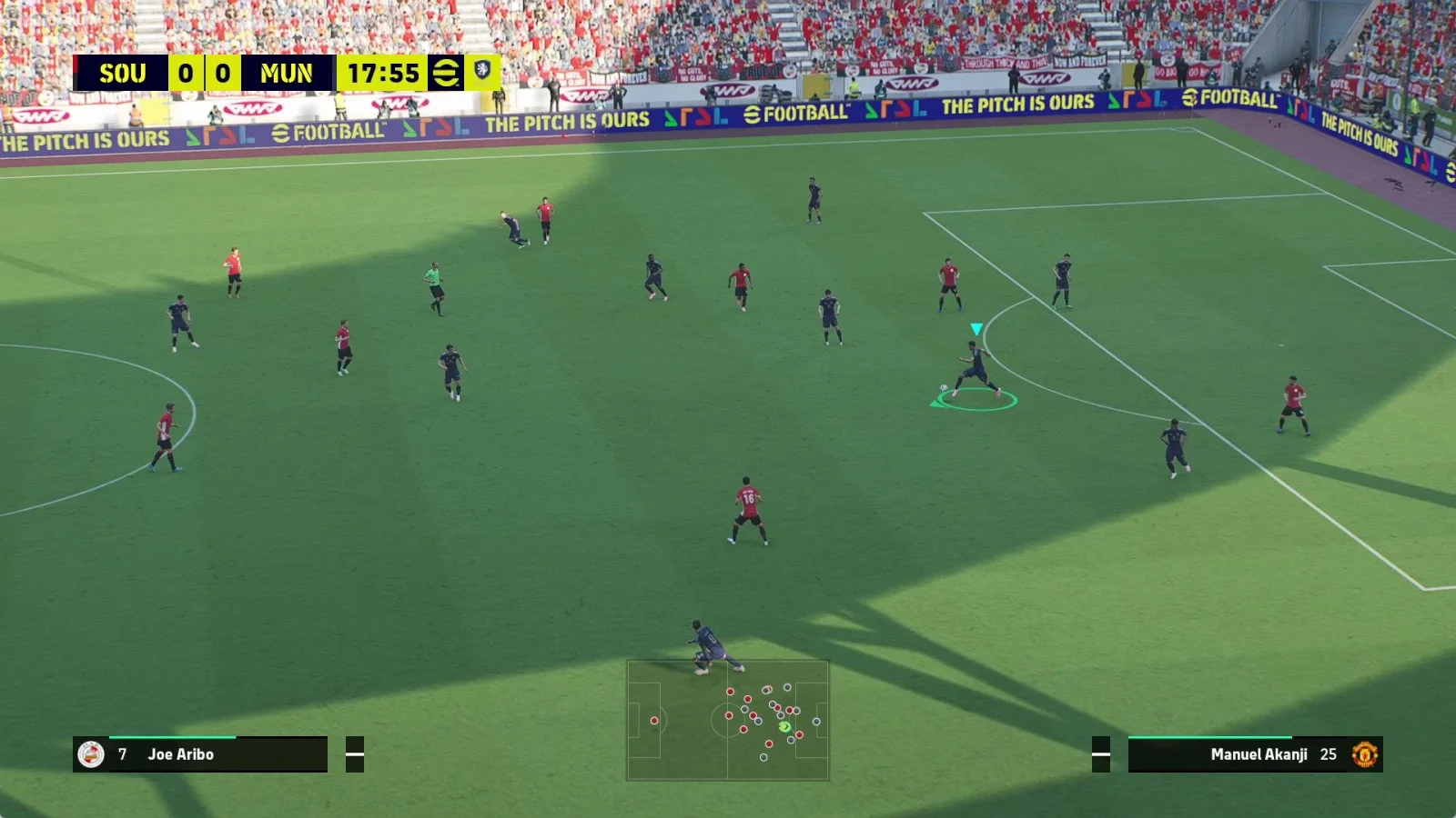 スタジアムで試合を操作しているeFootballのゲーム画面